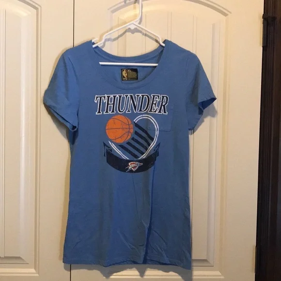 OKC Thunder fitted shirt - Picture 1 of 3